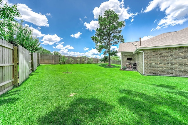 5923 Vinland Shores Ct, Spring, TX 77379 - view of yard featuring a patio