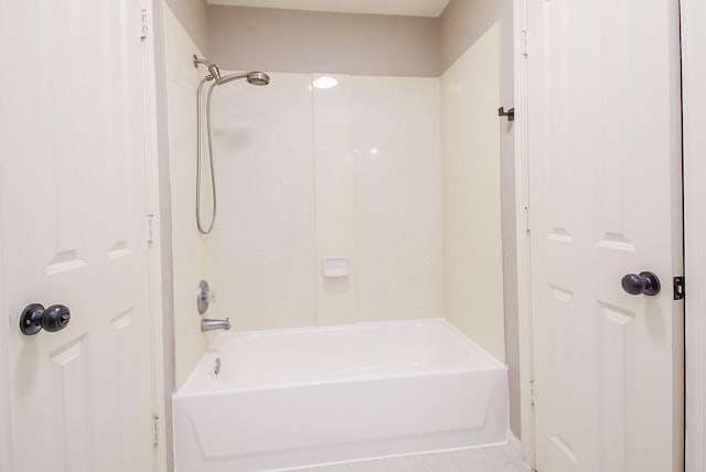 7111 Morrow Ct, Sugar Land, TX 77479 - full bath featuring shower / bathtub combination