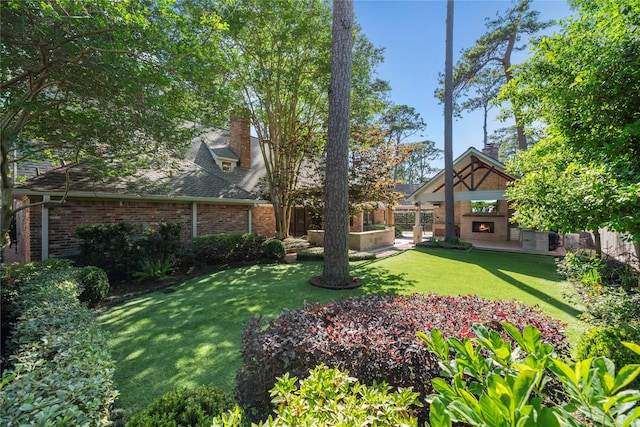 12214 Cobblestone Dr, Houston, TX 77024 - view of grassy yard