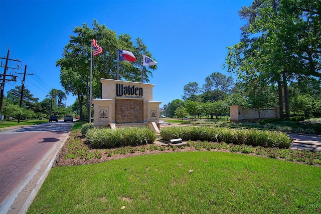 12621 Walden Rd, Montgomery, TX 77356