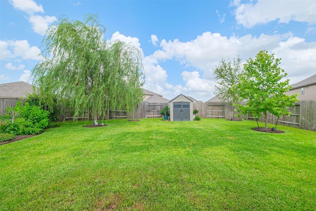 11514 Harmony Summit Trce, Richmond, TX 77406 - fenced backyard with a shed
