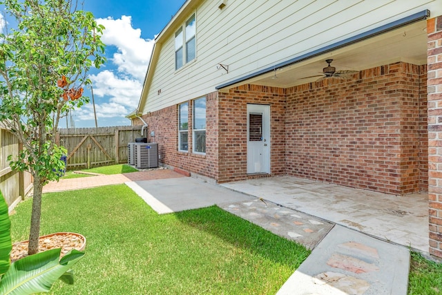 2502 Brittany Lakes Dr, League City, TX 77573 - photo 38