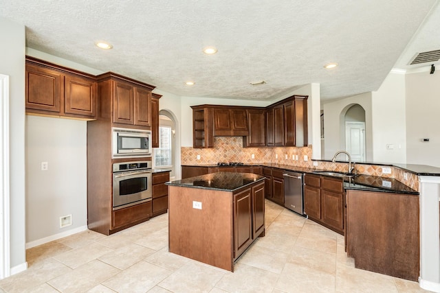 2502 Brittany Lakes Dr, League City, TX 77573 - photo 16