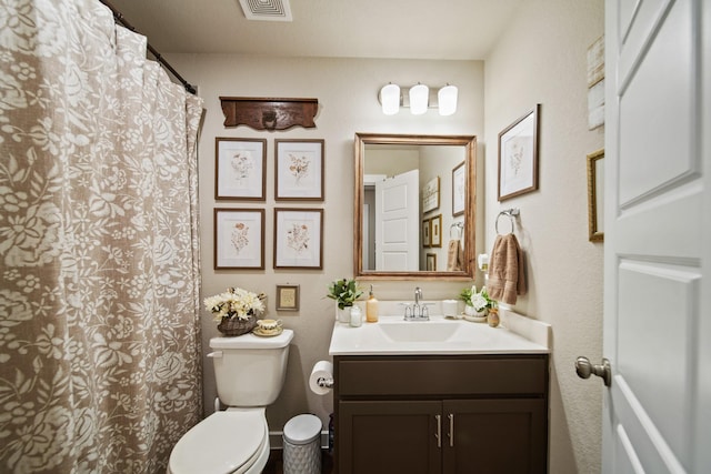 1174 Filly Creek Dr, Alvin, TX 77511 - bathroom featuring vanity and toilet