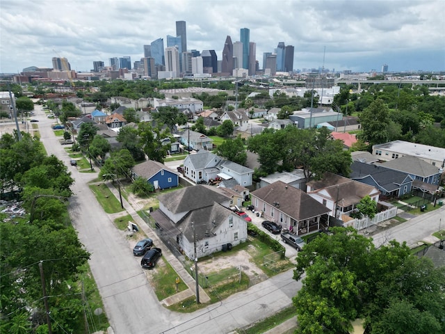418 Bishop St, Houston, TX 77009 - bird's eye view of city skyline