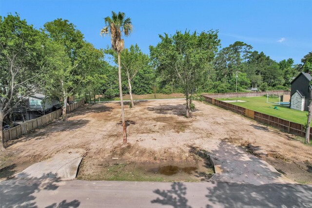 17612 White Perch Lake Dr, Conroe, TX 77384 - photo 8