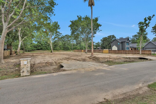 17612 White Perch Lake Dr, Conroe, TX 77384 - photo 10