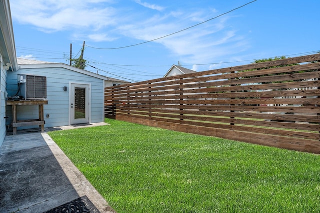 1014 11th St, Galveston, TX 77550 - view of yard