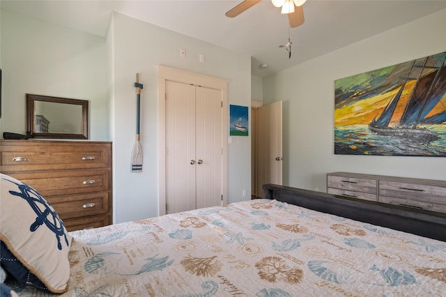 2585 Tide Dr, Crystal Beach, TX 77650 - bedroom with a closet and a ceiling fan