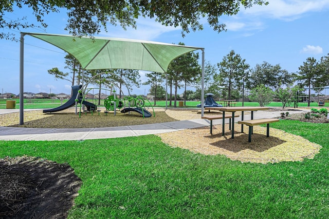 607 Harvest Bluff Dr, Rosharon, TX 77583 - community jungle gym with a yard