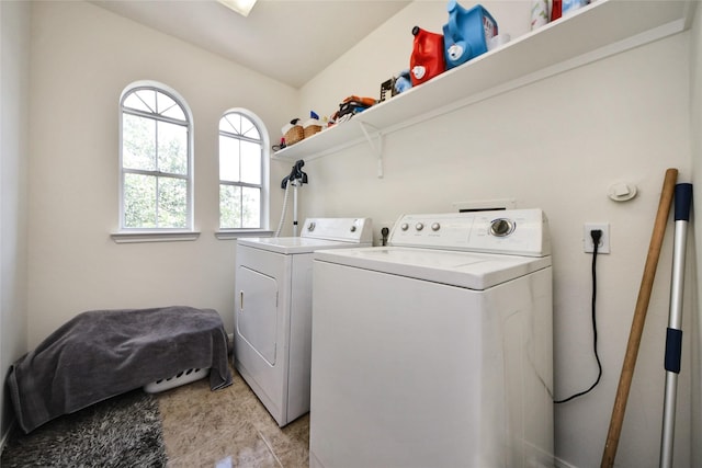 9107 S Ferndale Place Dr, Houston, TX 77064 - washroom featuring separate washer and dryer
