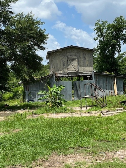 33203 Lois Ln, Magnolia, TX 77354