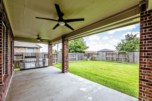 10938 Sarah Bluff Ln, Cypress, TX 77433