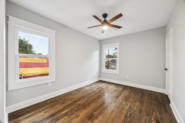 1819 Oxford St, Houston, TX 77008 - empty room featuring dark wood finished floors and ceiling fan
