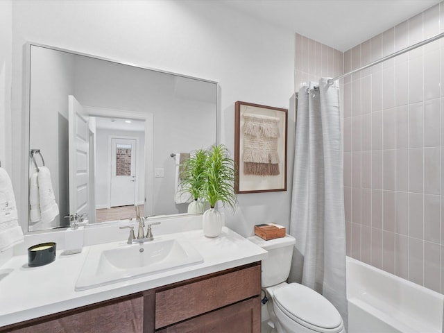 9221 Washington Hts, Houston, TX 77063 - full bathroom with vanity, toilet, and shower / bathtub combination with curtain
