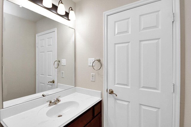 7714 Guldan Dr, Richmond, TX 77407 - bathroom featuring vanity