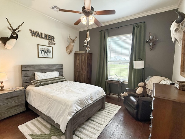 1549 Frontier Trl, Angleton, TX 77515 - bedroom featuring dark wood-type flooring, crown molding, and ceiling fan