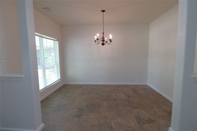 18926 Gentle Cove Ct, Houston, TX 77084 - unfurnished room featuring a chandelier, plenty of natural light, and baseboards