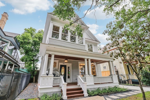 412 Hawthorne St, Houston, TX 77006 - view of front of property with covered porch