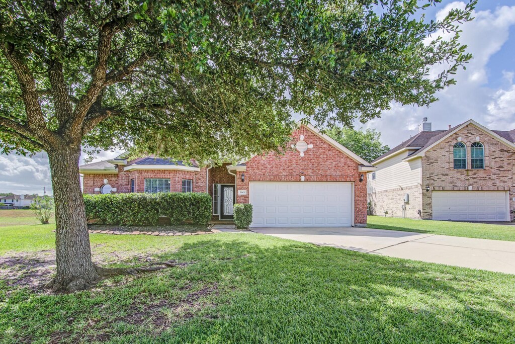 3601 Oak Bent Dr, Pearland, TX 77581 - photo 1