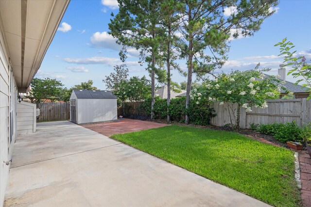 11411 Sugarbush Ridge Ln, Houston, TX 77089 - fenced backyard with a shed and a patio area