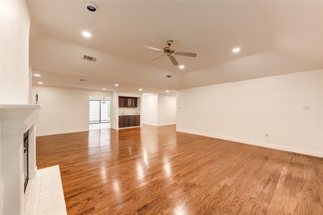 310 E Fair Harbor Ln, Houston, TX 77079 - photo 16