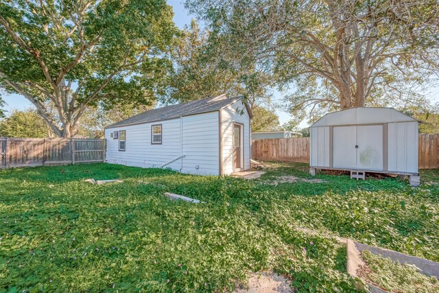 607 Speed St, Wharton, TX 77488 - view of shed