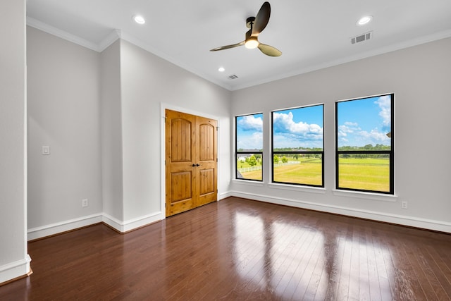 504 High Meadow Ranch Dr, Magnolia, TX 77355 - empty room with dark wood-style floors, crown molding, a ceiling fan, and recessed lighting