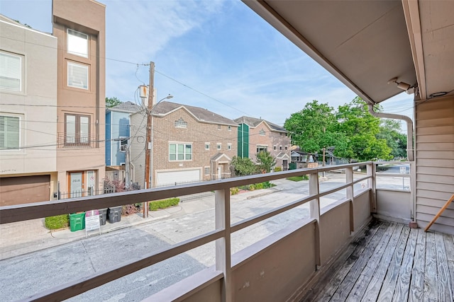 2011 Converse St, Houston, TX 77006 - balcony with a residential view