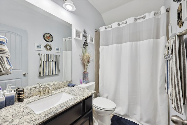 10025 Jason Ct, Beaumont, TX 77705 - bathroom with vanity, toilet, lofted ceiling, and shower / tub combo with curtain