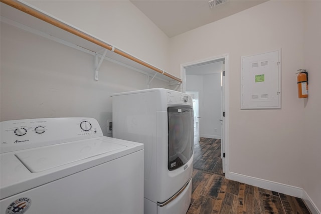 430 Seaside Sparrow Way, Richmond, TX 77469 - laundry room with washer and clothes dryer and dark wood-type flooring