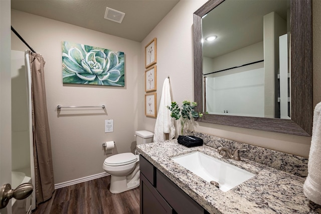 907 Crystal River Rd, Conroe, TX 77316 - full bath featuring wood finished floors and vanity
