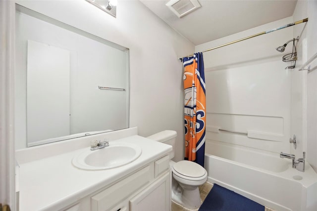 8202 Caddo Rd, Houston, TX 77078 - bathroom with vanity and shower / bath combo