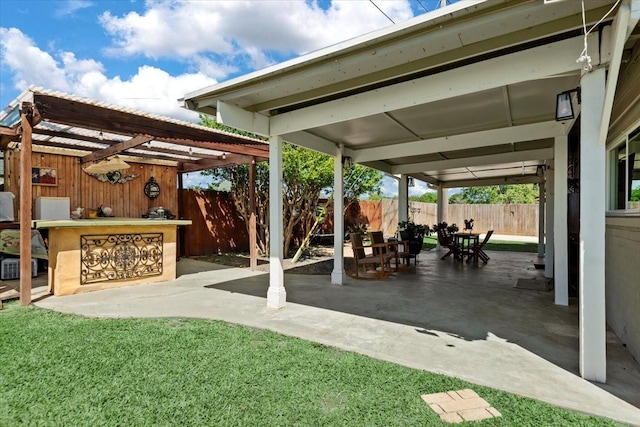 8307 Parasol Ln, Houston, TX 77064 - view of patio with a pergola