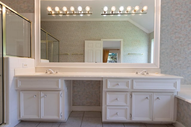 2107 Enchanted Lake Dr, League City, TX 77573 - full bathroom with wallpapered walls, crown molding, vaulted ceiling, double vanity, and a shower with door