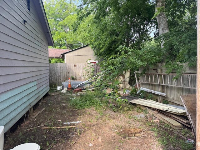 710 Fields St, Richmond, TX 77469 - view of yard