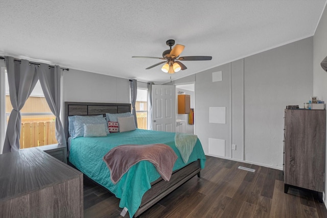 497 Rd 5603, Cleveland, TX 77327 - bedroom featuring wood finished floors, a textured ceiling, and a ceiling fan