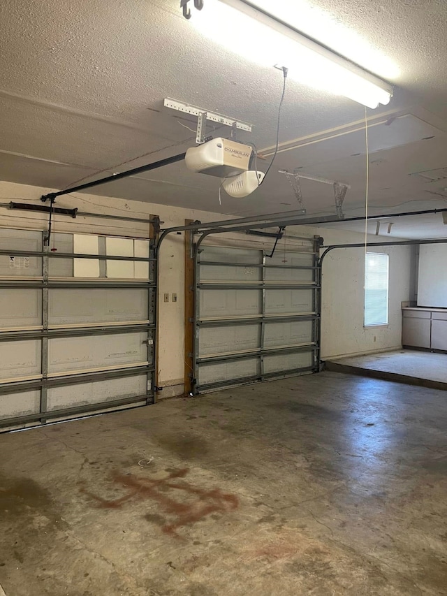 2724 22nd Ave N, Texas City, TX 77590 - garage with a garage door opener