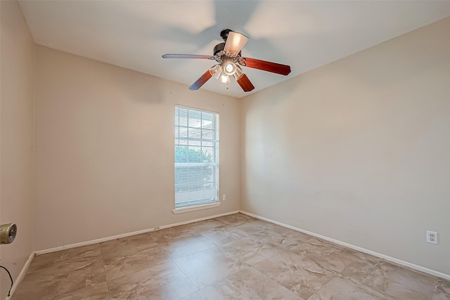 7650 Smiling Wood Ln, Houston, TX 77086 - unfurnished room featuring a ceiling fan and baseboards