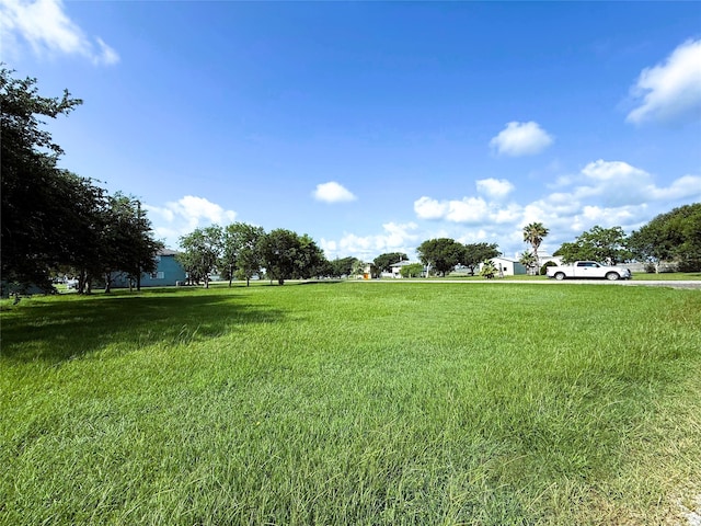 00 Swallow Ct, Palacios, TX 77465
