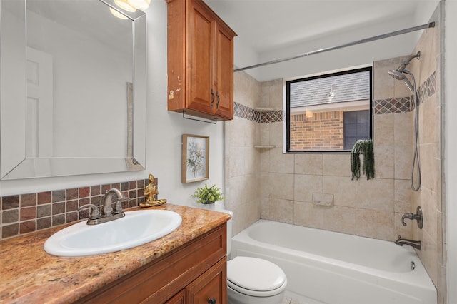939 Mulberry Ridge Way, Houston, TX 77062 - full bath with vanity, backsplash, toilet, and shower / washtub combination