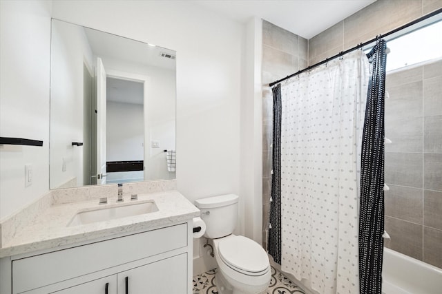 823 Aurora St, Houston, TX 77009 - bathroom featuring vanity, shower / bath combination with curtain, and tile patterned flooring