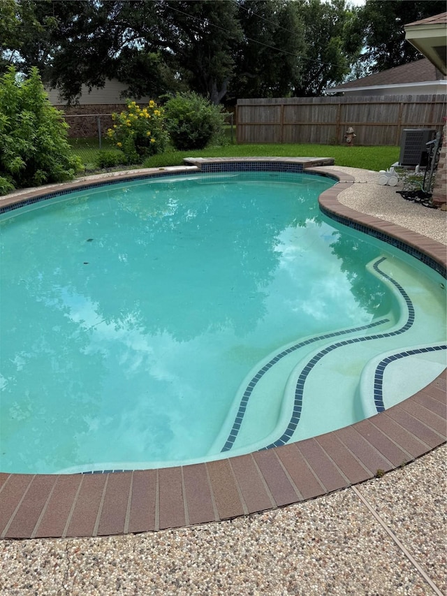2002 Savanna Ct N, League City, TX 77573 - view of pool with a fenced backyard