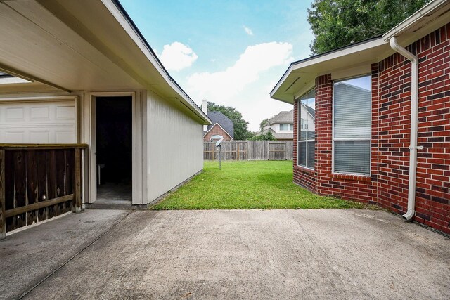 14719 Golden Bough Ln, Humble, TX 77396 - photo 30