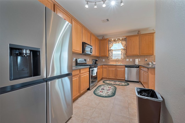 16012 Summerville Lake Dr, Tomball, TX 77377 - photo 13