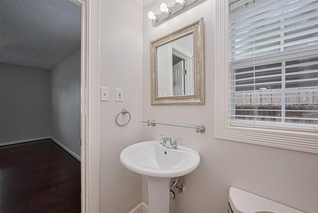 8045 Ridgeview Dr, Houston, TX 77055 - photo 20