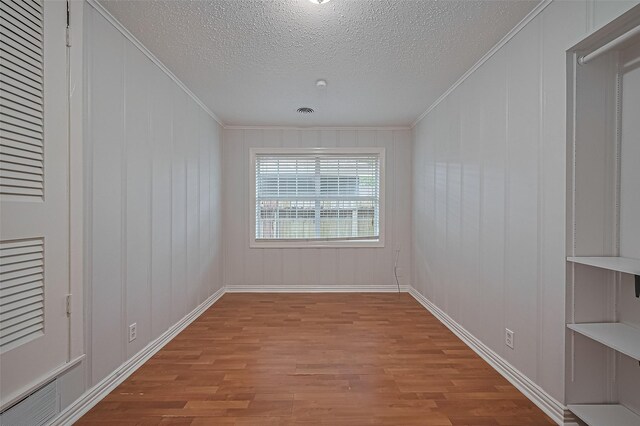 8045 Ridgeview Dr, Houston, TX 77055 - photo 27