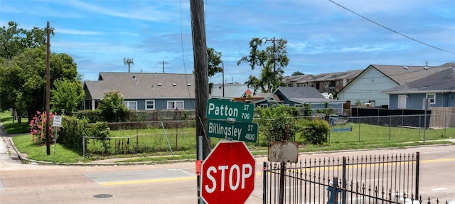 4202 Billingsley St, Houston, TX 77009