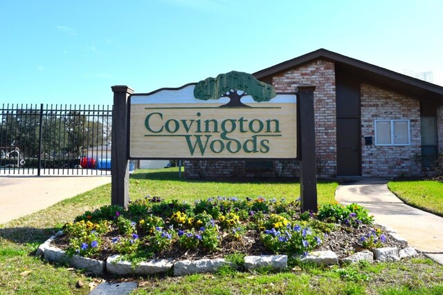 13603 Woodchester Dr, Sugar Land, TX 77498 - view of community / neighborhood sign