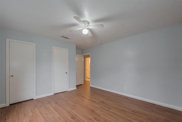 4906 Larkspur St, Houston, TX 77033 - photo 5